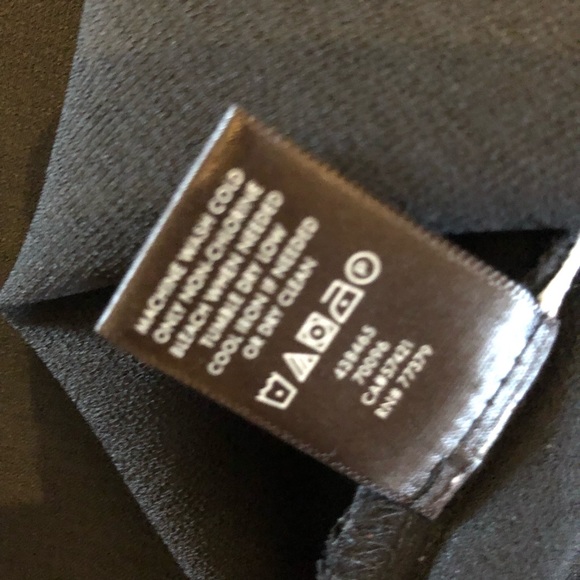 Ann Taylor petit black tie sleeve blouse MP - Picture 5 of 8